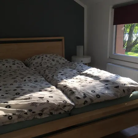 Hébergement de vacances Haeuschen Direkt Am See Mit Sauna Bestensee